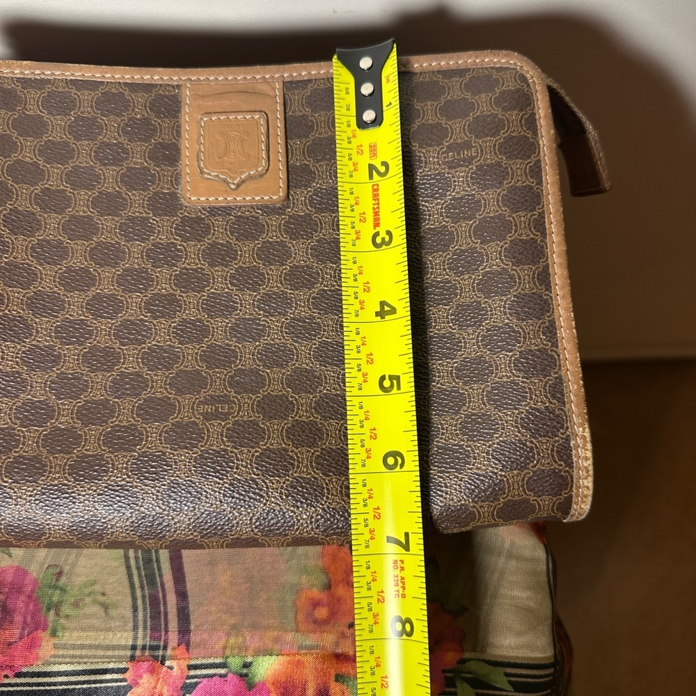 Vintage Celine clutch. - Picture 13 of 13